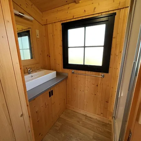 Ecau - Insolite à 30km De Pairi Daiza *