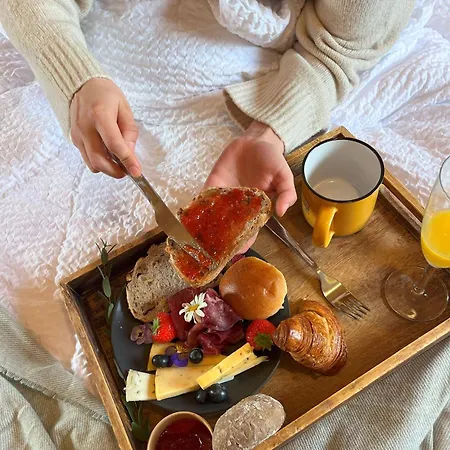 Ecau - Insolite A 30km De Pairi Daiza Jaktstuga Écaussinnes-dʼEnghien