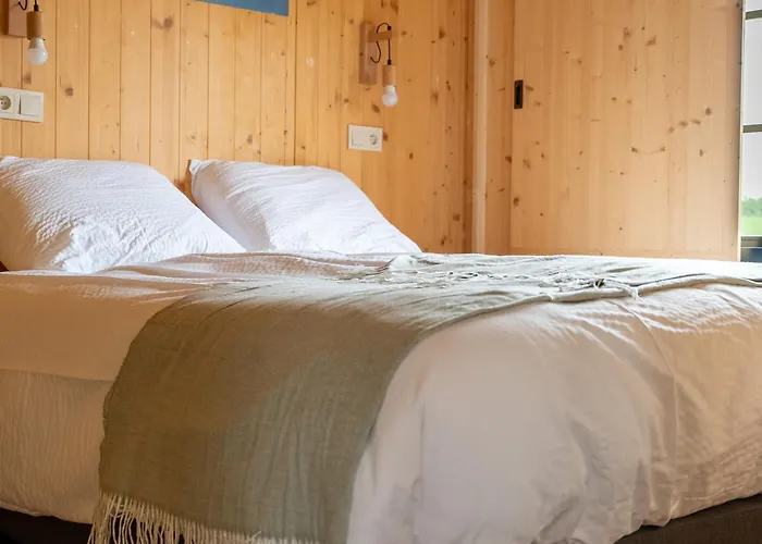 Ecau - Insolite à 30km De Pairi Daiza Lodge *