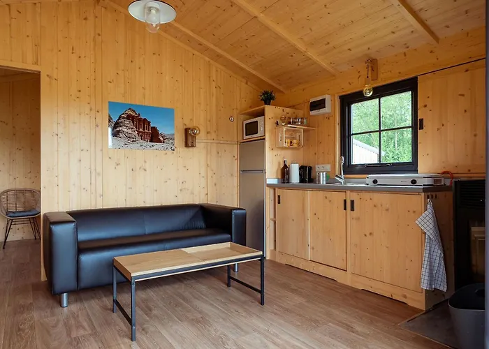 Ecau - Insolite à 30km De Pairi Daiza Lodge