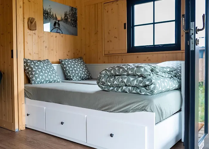 Ecau - Insolite à 30km De Pairi Daiza Lodge Écaussinnes-dʼEnghien